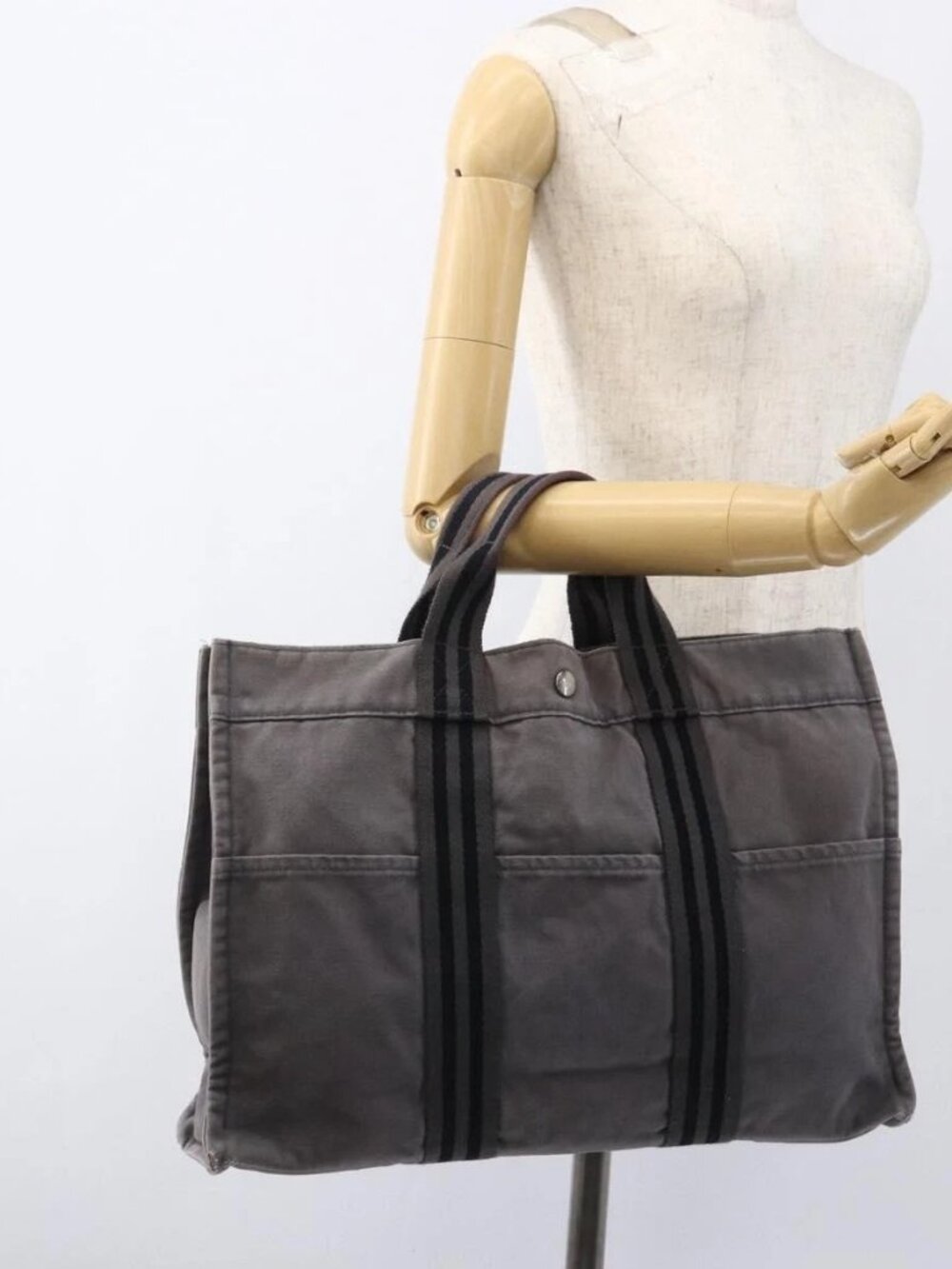 HERMES Fourre ToutMM Hand Bag Canvas Gray Silver Auth ti3707 - Picture 15 of 16